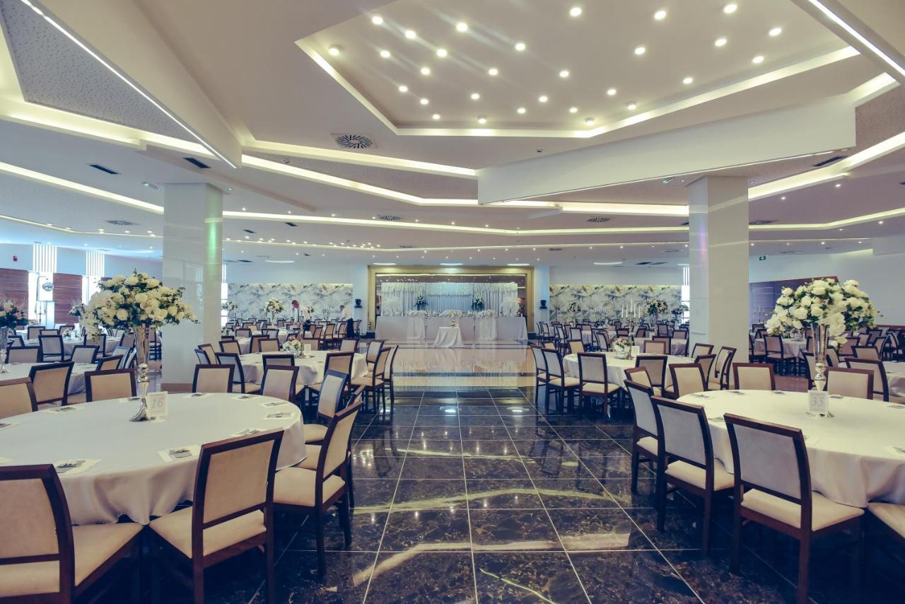 Hotel Stobex Лозница Екстериор снимка