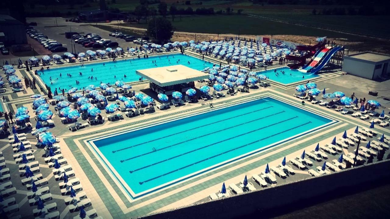 Hotel Stobex Лозница Екстериор снимка